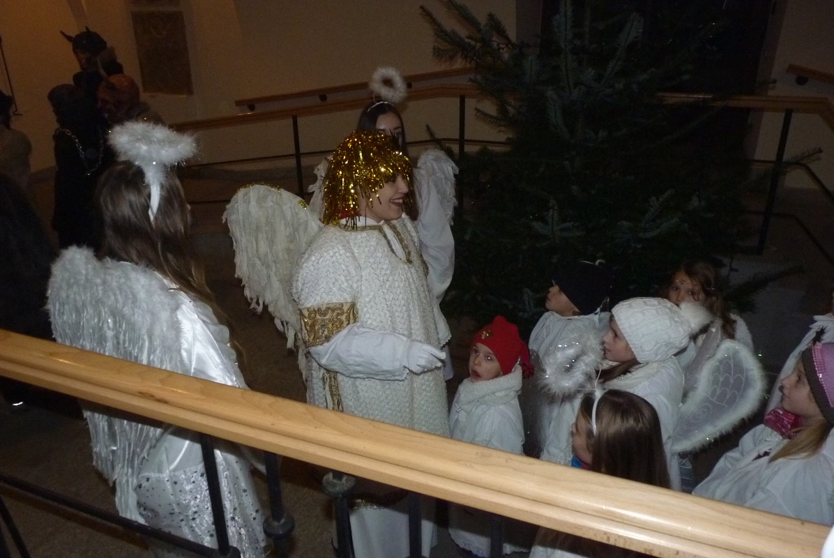 Mikuláš a rozsvěcení vánočního stromu 3.12.2017 Zábřeh