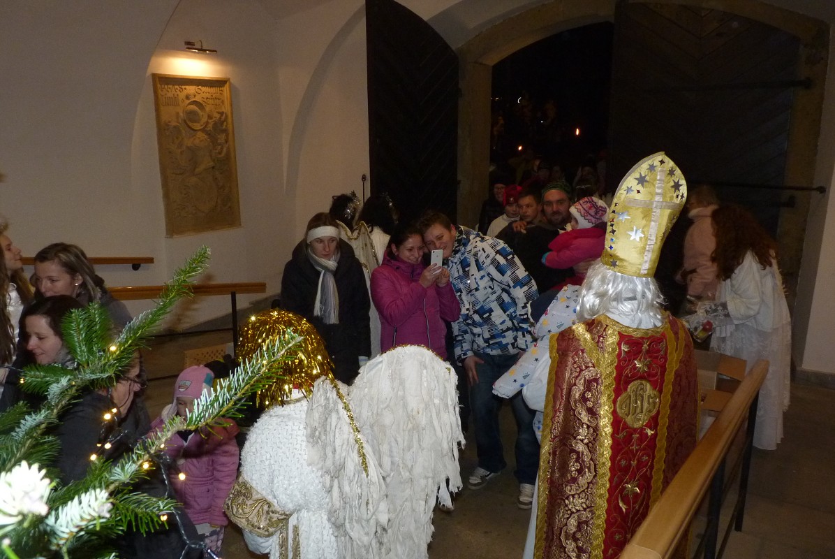 Mikuláš a rozsvěcení vánočního stromu 3.12.2017 Zábřeh